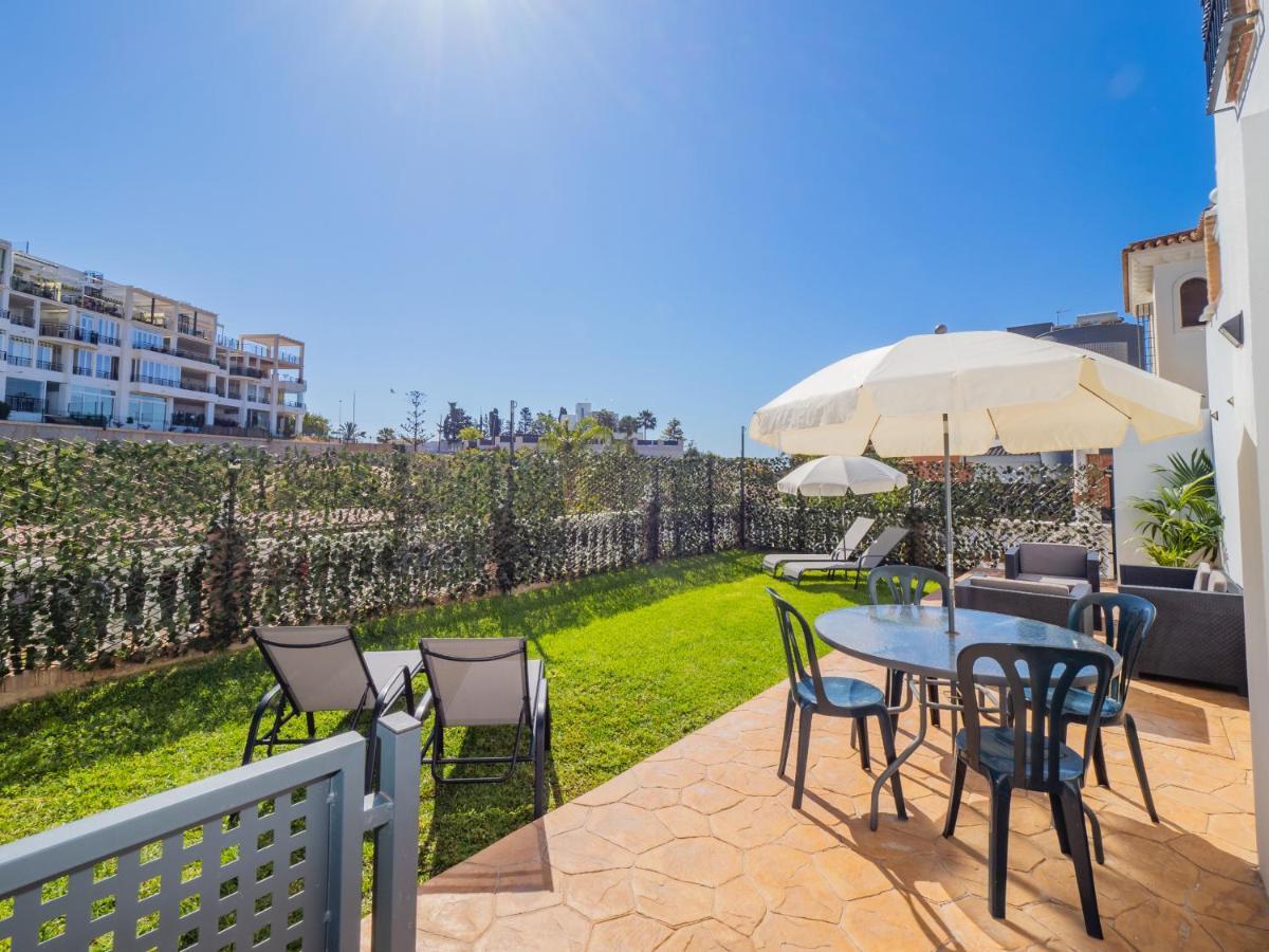 Cubo'S Hostal William'S Sunny 1 With Breakfast Torre de Benagalbon Exterior photo